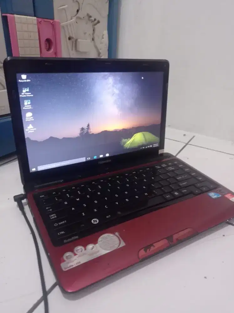 Laptop toshiba jual cepet aja
