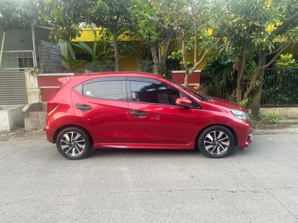 Honda Brio RS new CVT Bensin