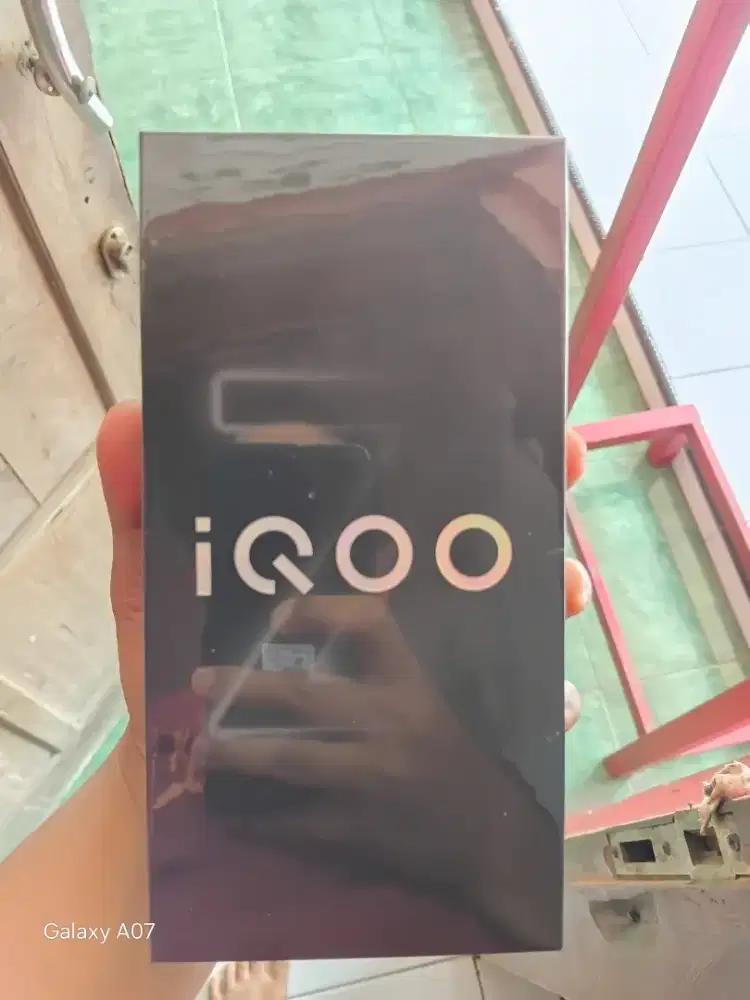 Iqoo z10 8/256 baru