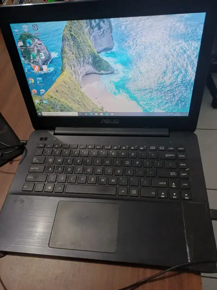 Jual Asus core 13 procesor 2.0gb