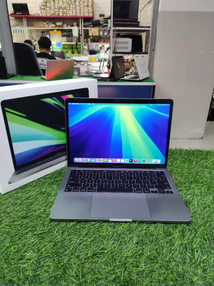 Jual Macbook Pro M1 2020 iBox, Fullset