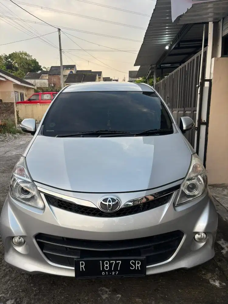 Avanza Veloz AT 2012