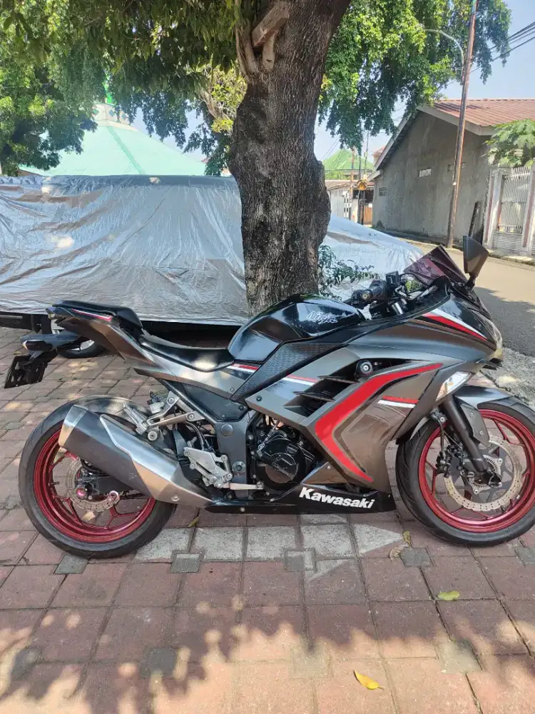 DIJUAL NINJA 250 FI ABS SPESIAL EDITION 2016