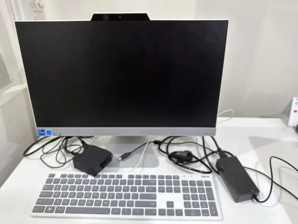 Asus AIO 8GB / 512 GB - kondisi 92% -