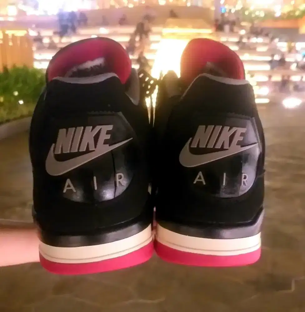 Nike Air Jordan 4 Retro “Bred” OG – Size 45 (US 11)