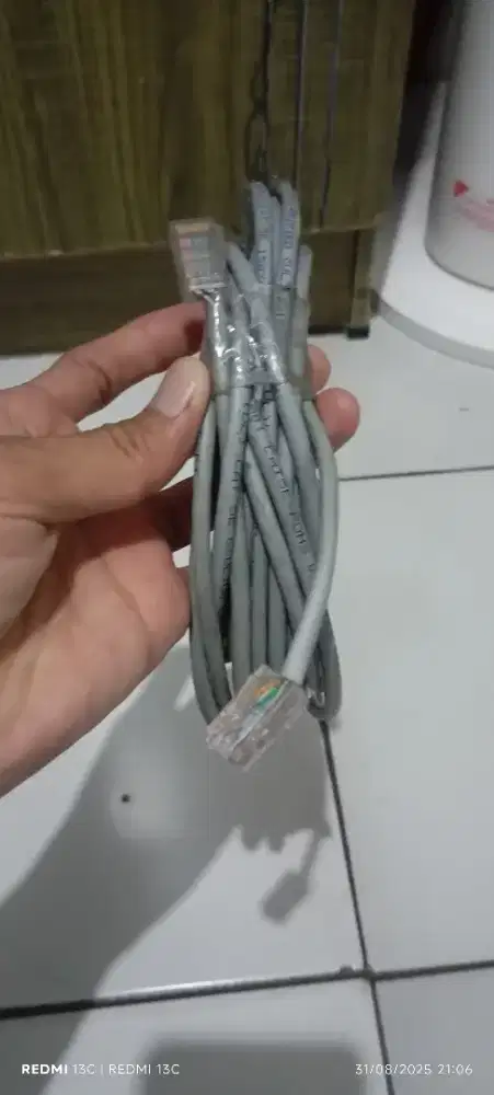 Dijual kabel RJ 45 kondisi msh fungsi bekas pemakaian
