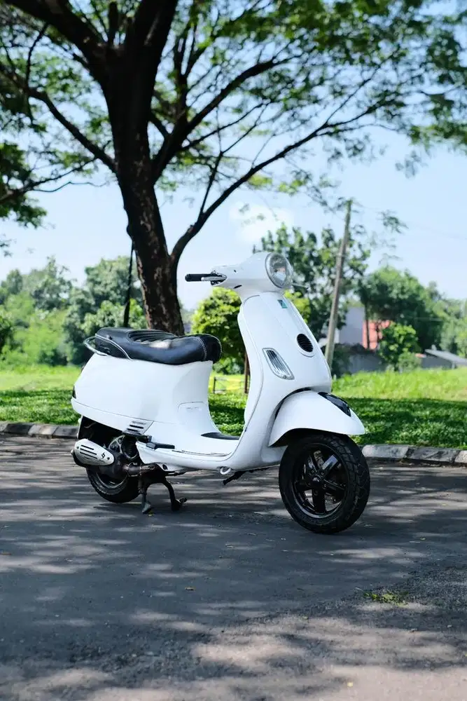 PIAGGIO VESPA MATIC VESPA LX 150 2VIE 2011