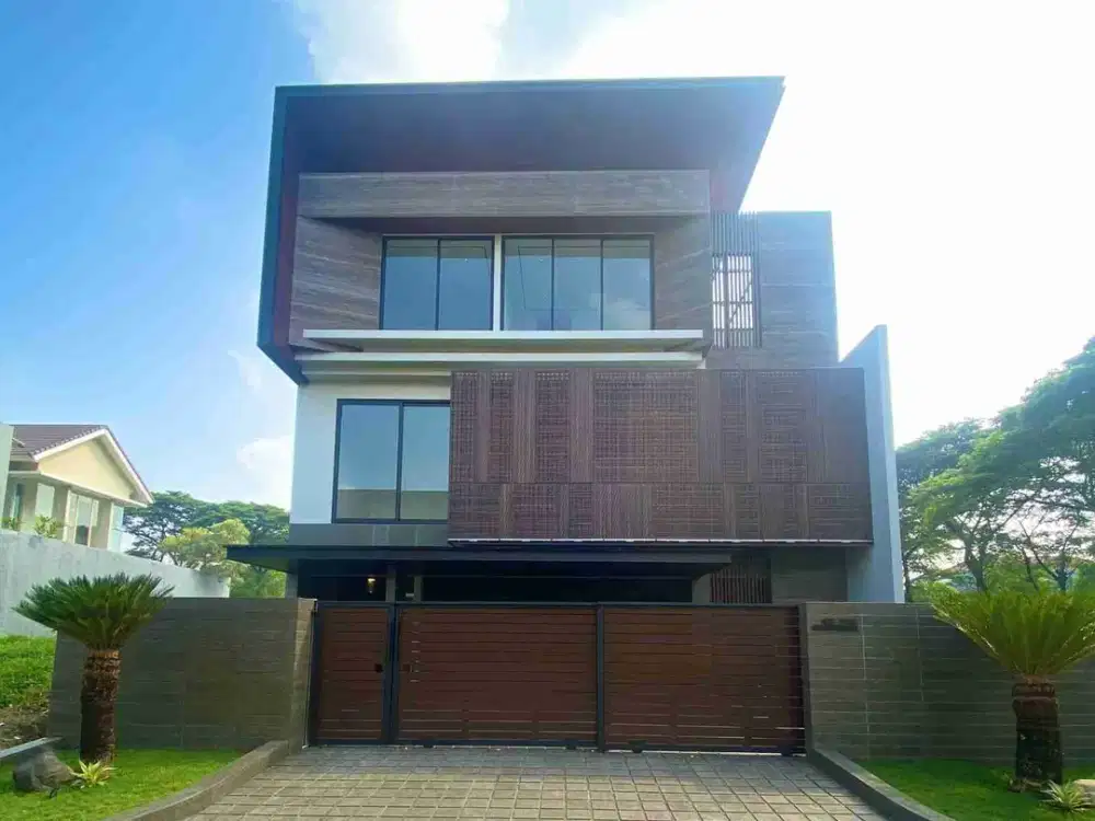 Jual Rumah Mewah Citraland Golf Surabaya dengan kualitas bangunan premium