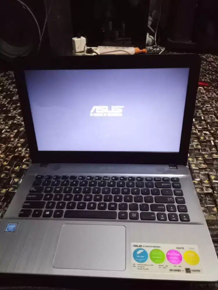 Laptop ASUS X441S