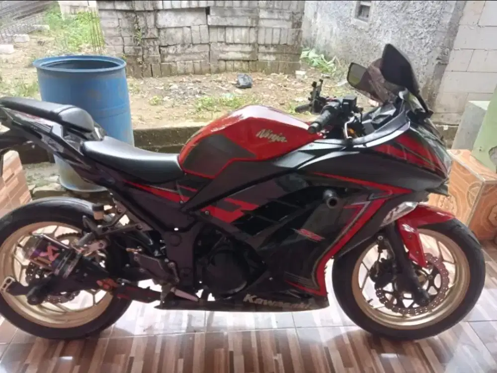 Jual motor KAWASAKI NINJA 250fi