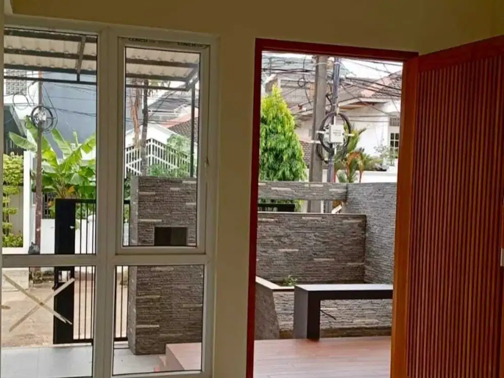 JUAL CEPAT RUMAH DI SUMAGUNG KELAPA GADING