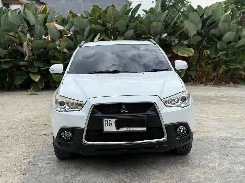 MURAH GAgah DP 18 Juta OUTLANDER GLS MATIC 2013 macan