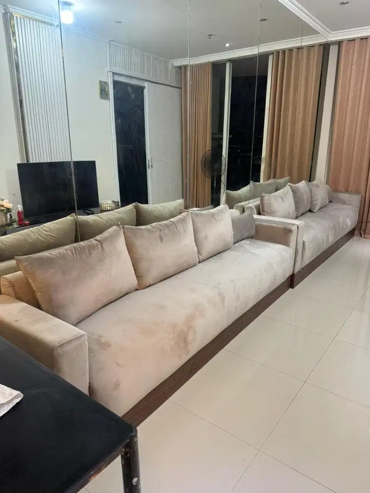 tiga seater sofa