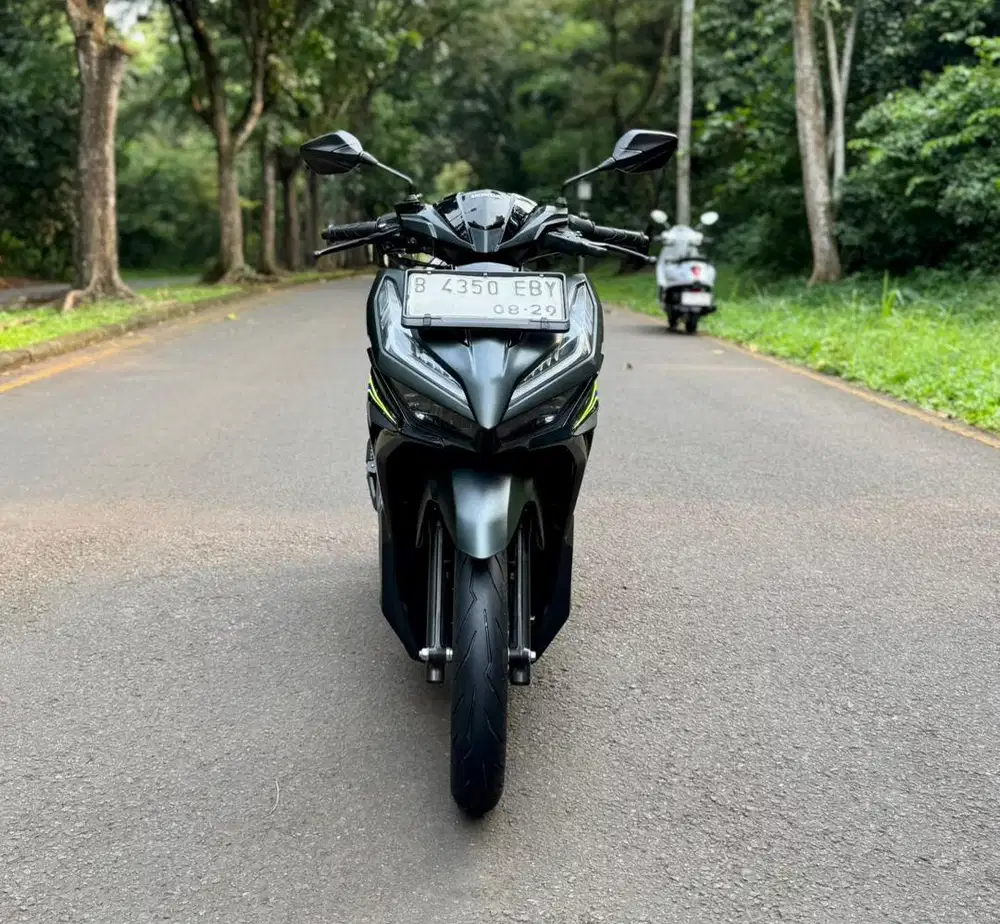 Honda Vario 125 Gen 2 CBS MULUSSS Pajak Hidup Panjang