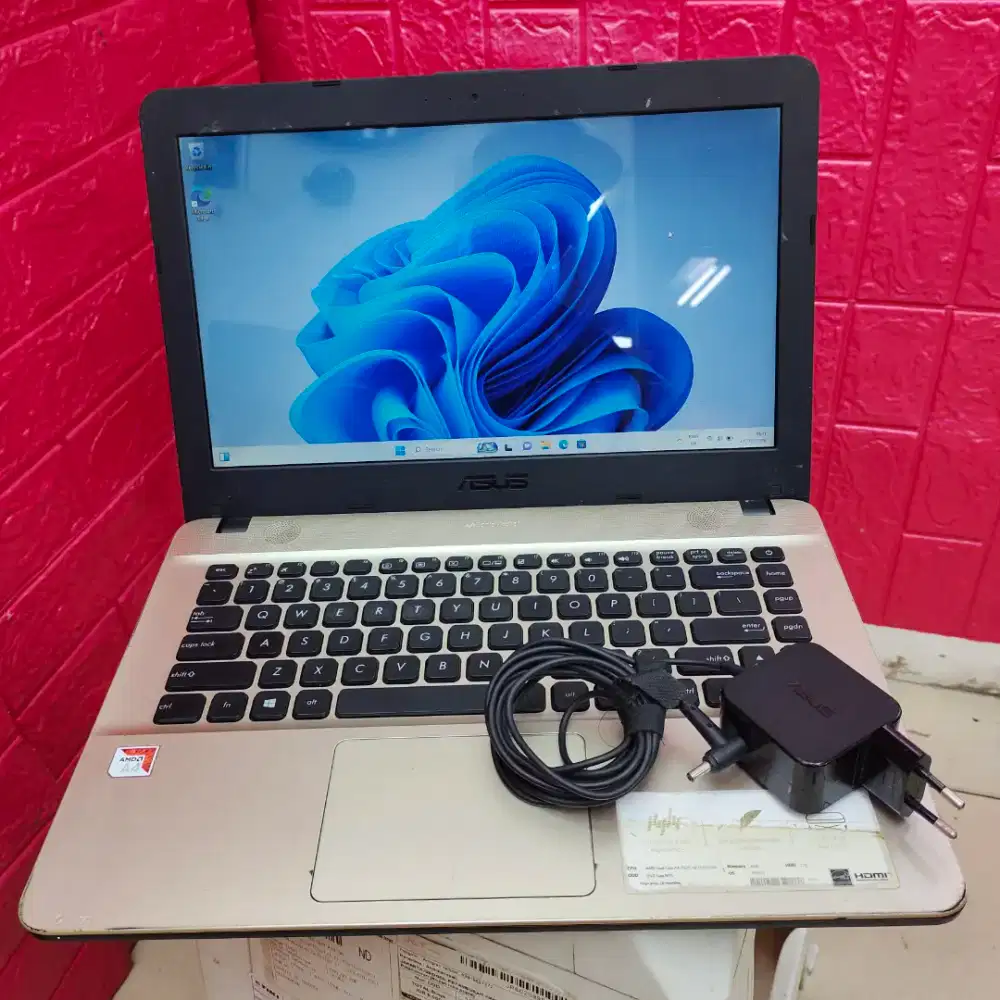 laptop asus x441ba ram 4gb ssd 256gb