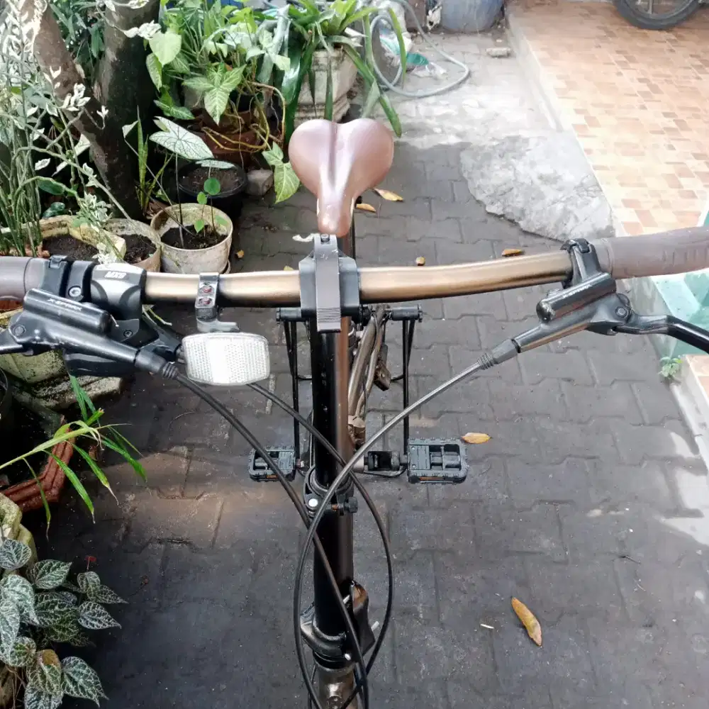 Sepeda lipat bnb