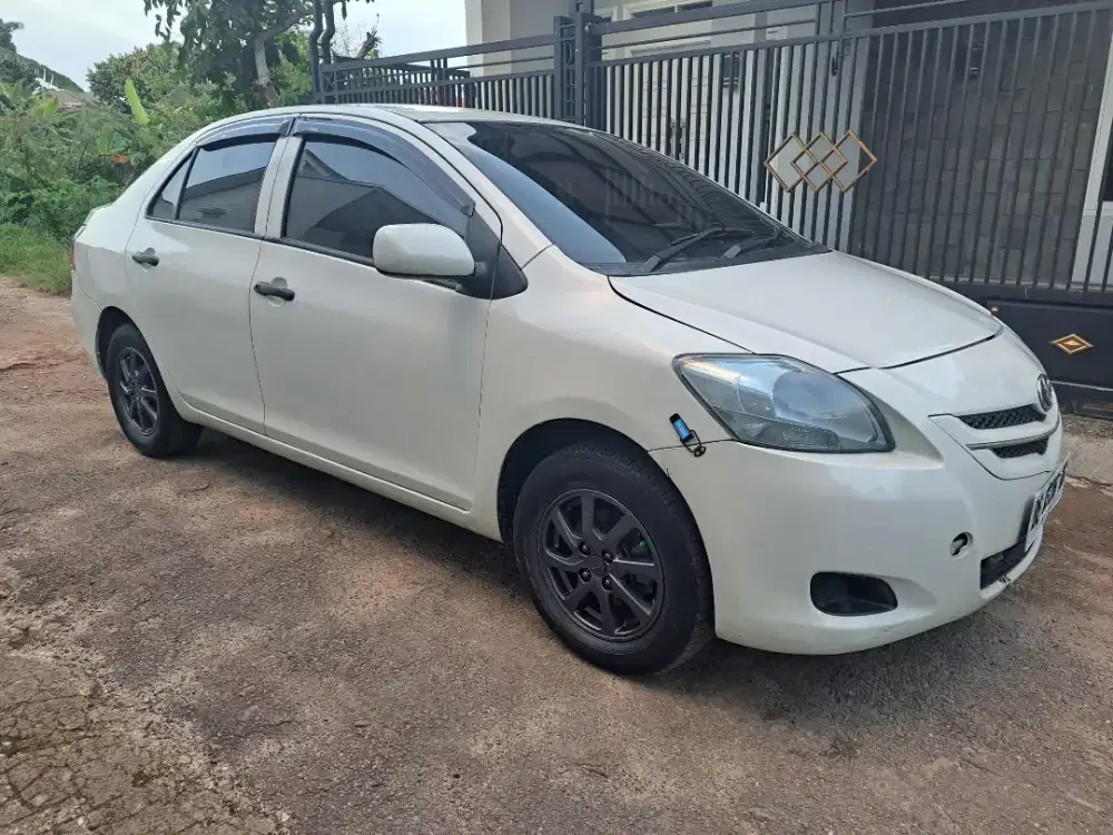 Vios limo plat BE