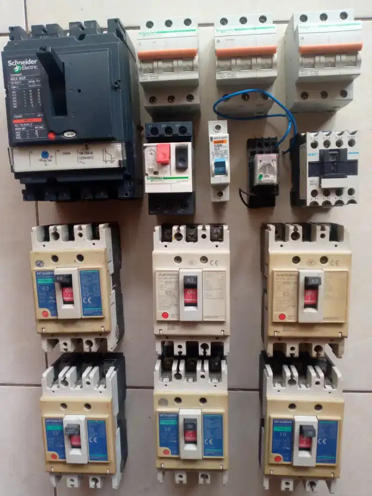 Mcb breaker kontaktor copotan normal