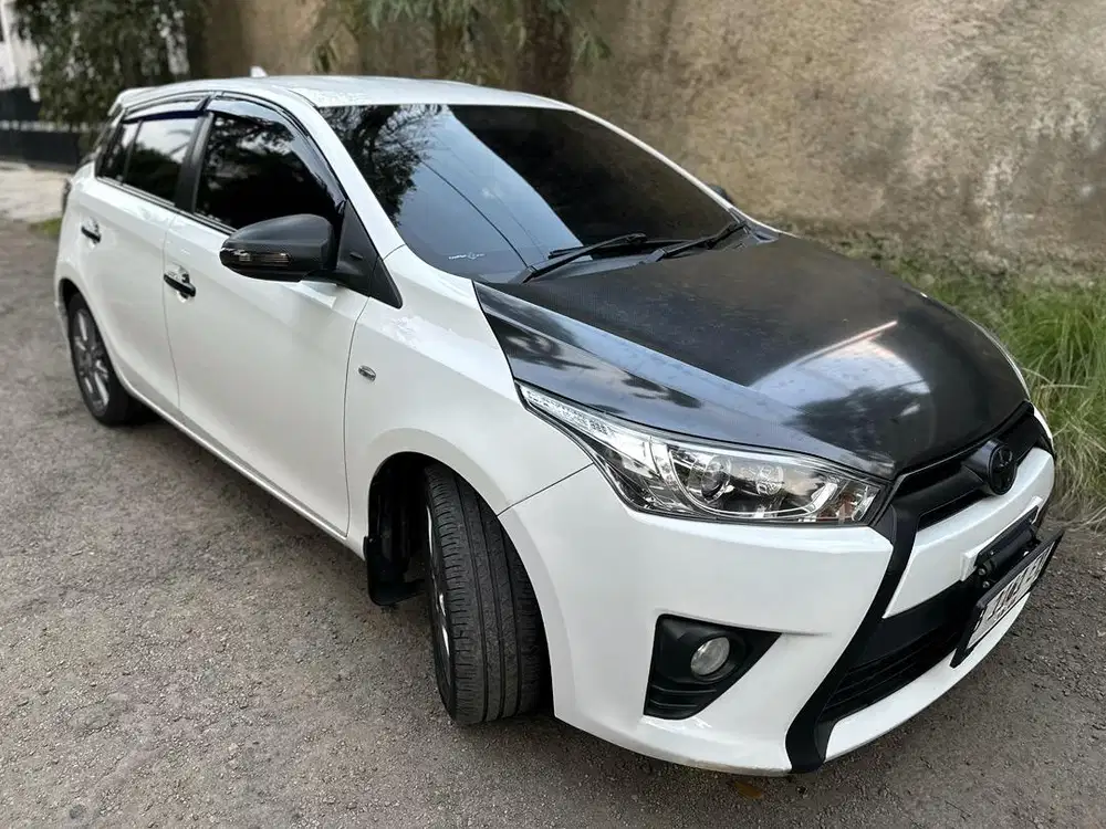 Yaris 2015 upgrade TRD Low KM