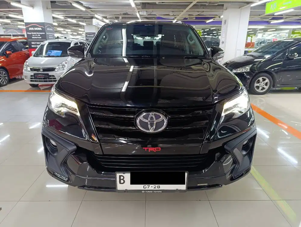 KM 54rb Record Toyota Fortuner VRZ TRD 2.4 AT Tahun 2018/2019