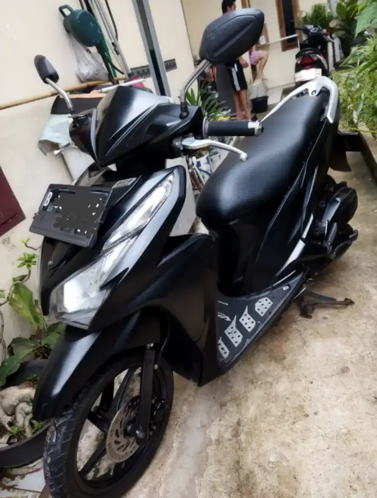 Jual motor seken beat Vario tekno
