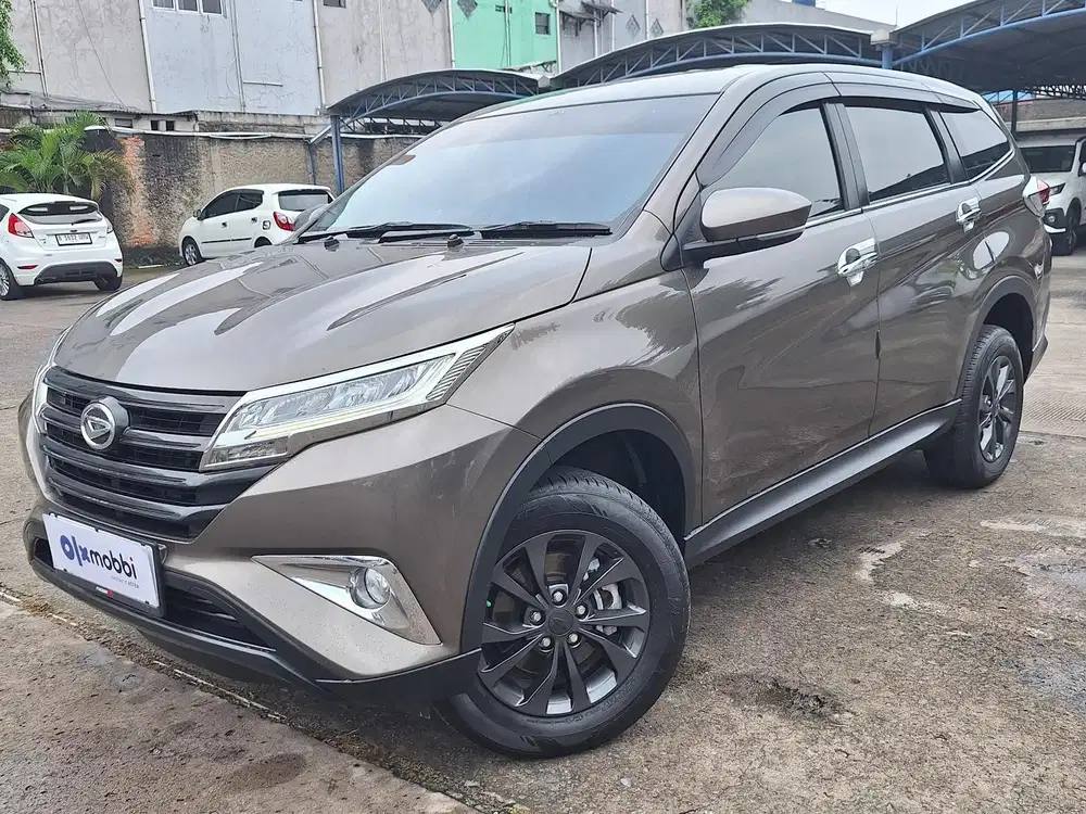 Pajak Panjang - Daihatsu Terios 1.5 X Deluxe Bensin-MT 2020