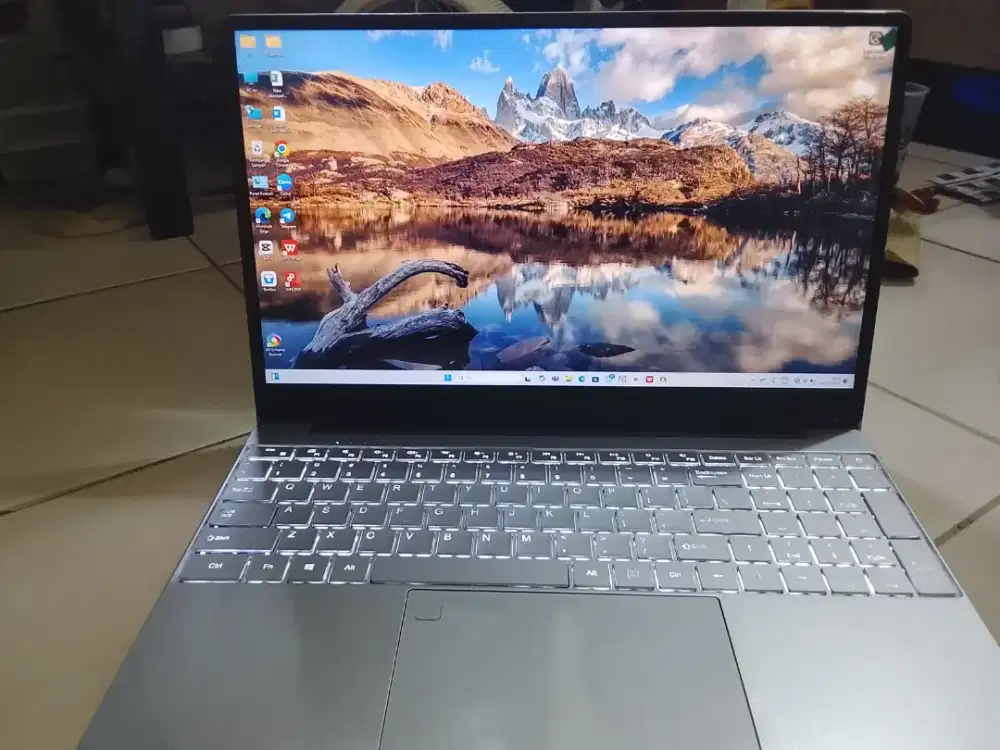 Laptop dana pelajar