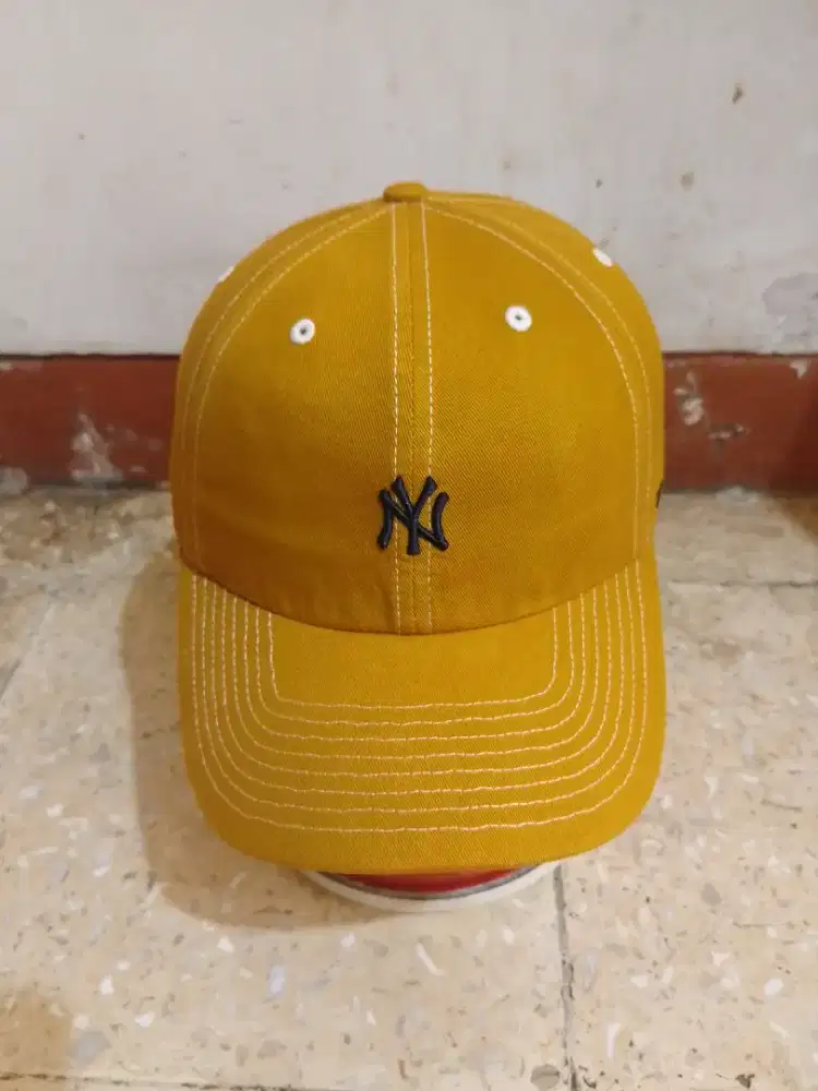 Topi MLB yankess x 47 original second bekas