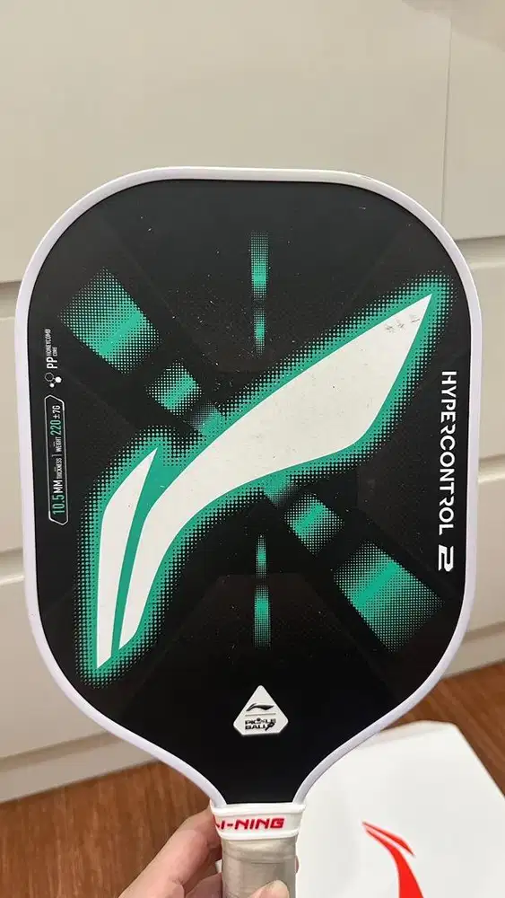 Raket pickle merk lining hypercontrol 2