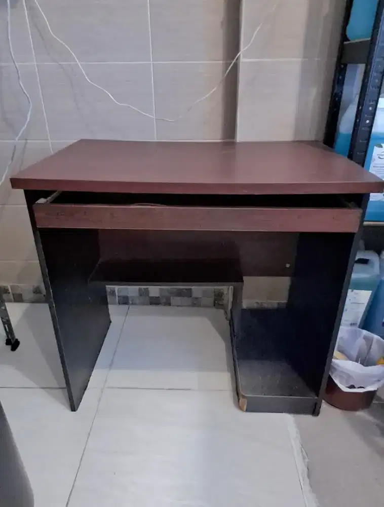 Meja Komputer Olympic