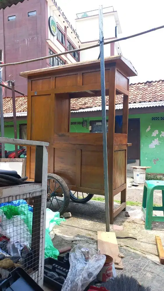 Dijual gerobak mie ayam di bintaro