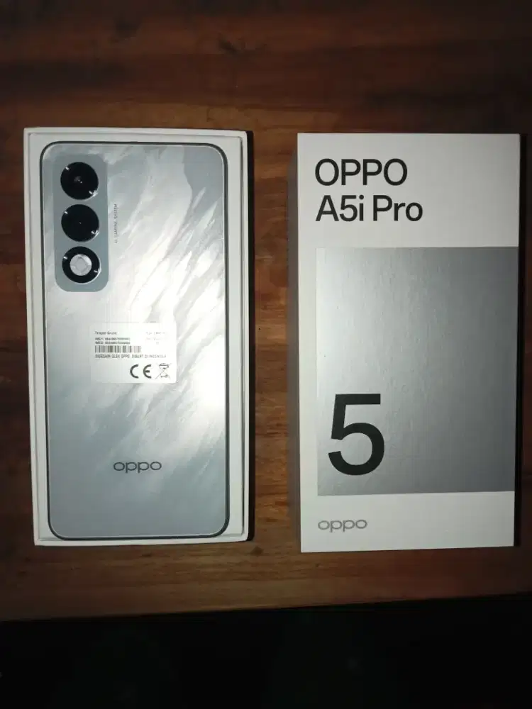 Oppo a5i pro 8/128 gb white fullset like new