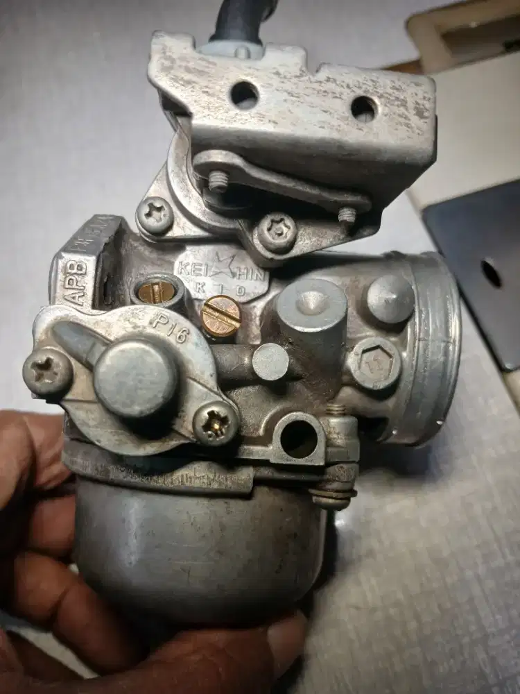 Karburator untuk supra 125