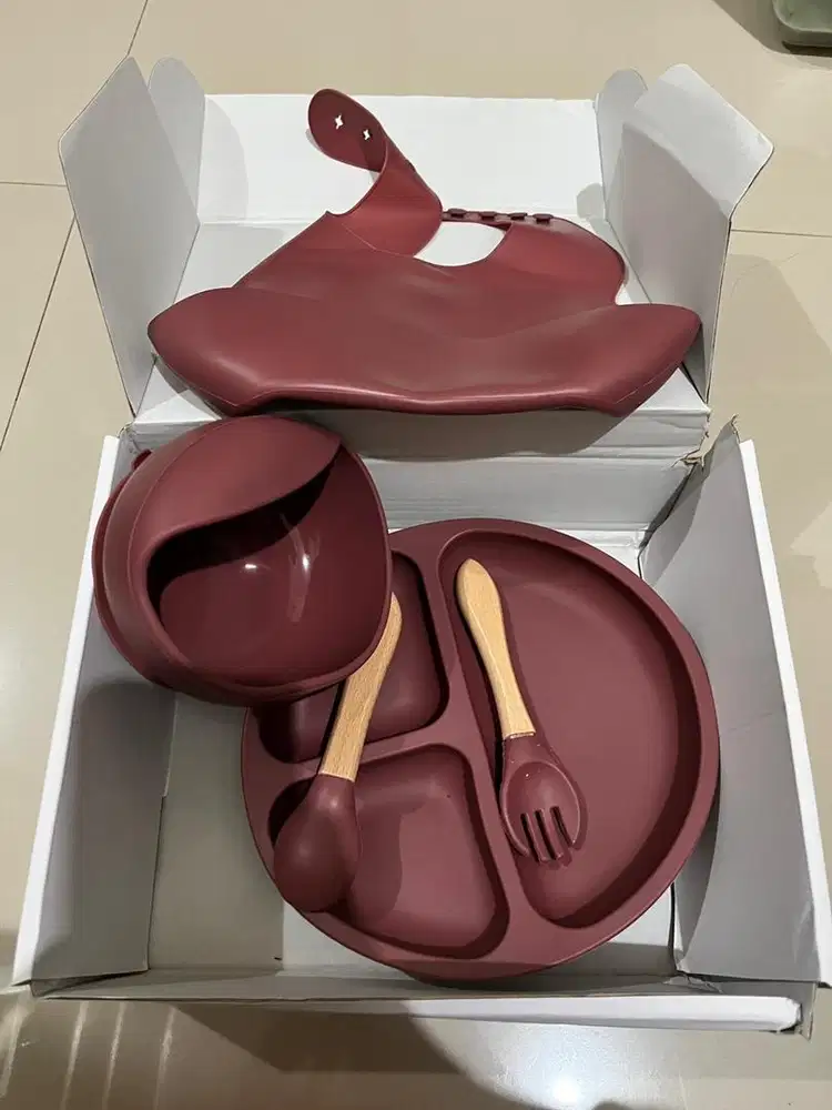 Set alat makan silikon