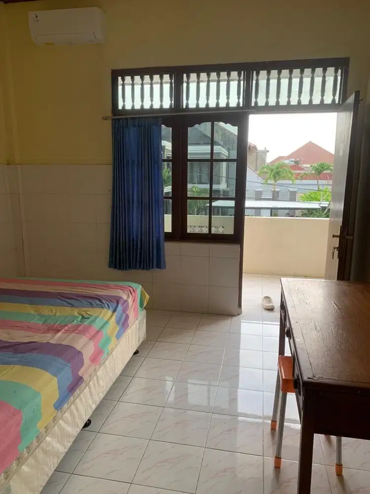 Tersedia 1 kamar nyaman dan strategis di Renon