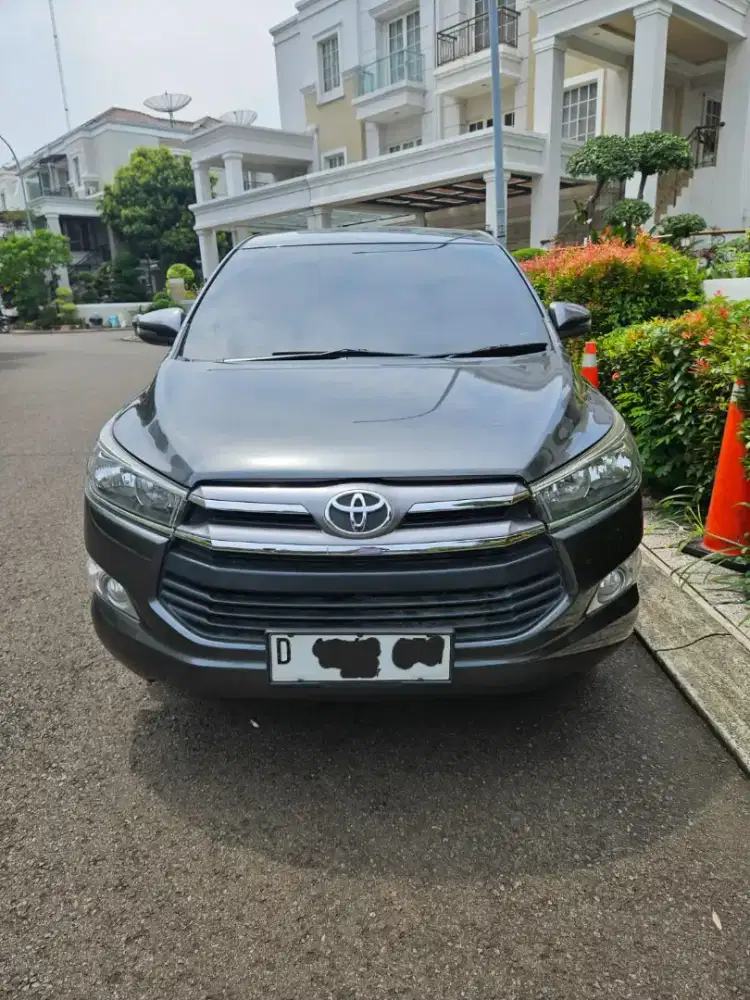 Kijang Innova Reborn G at bensin nik 2017 abu2 interior ori