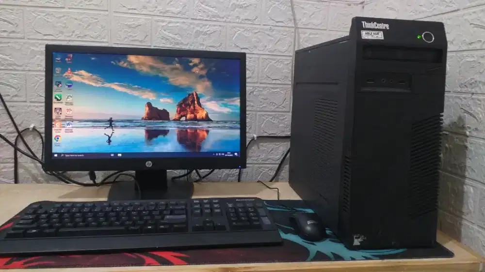 Komputer Lenovo Thinkcentre Core i3 Fullset