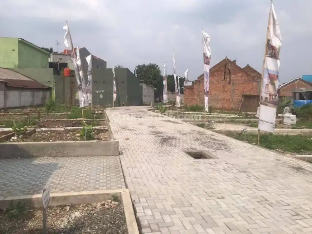 Tanah Cipayung,Akses 2 Mobil dekat pintu Toll