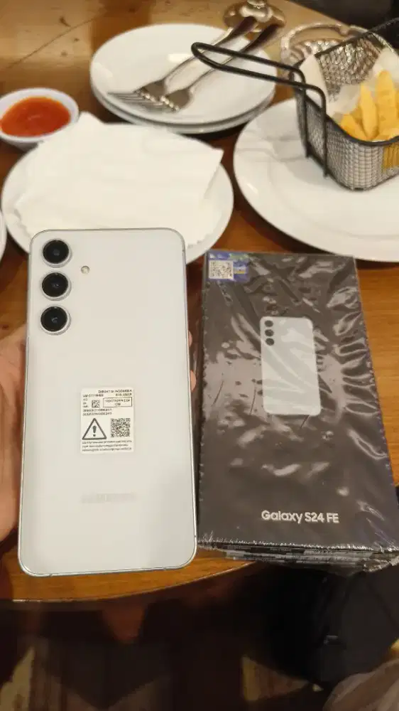 Samsung S24 FE 5G 8/256GB