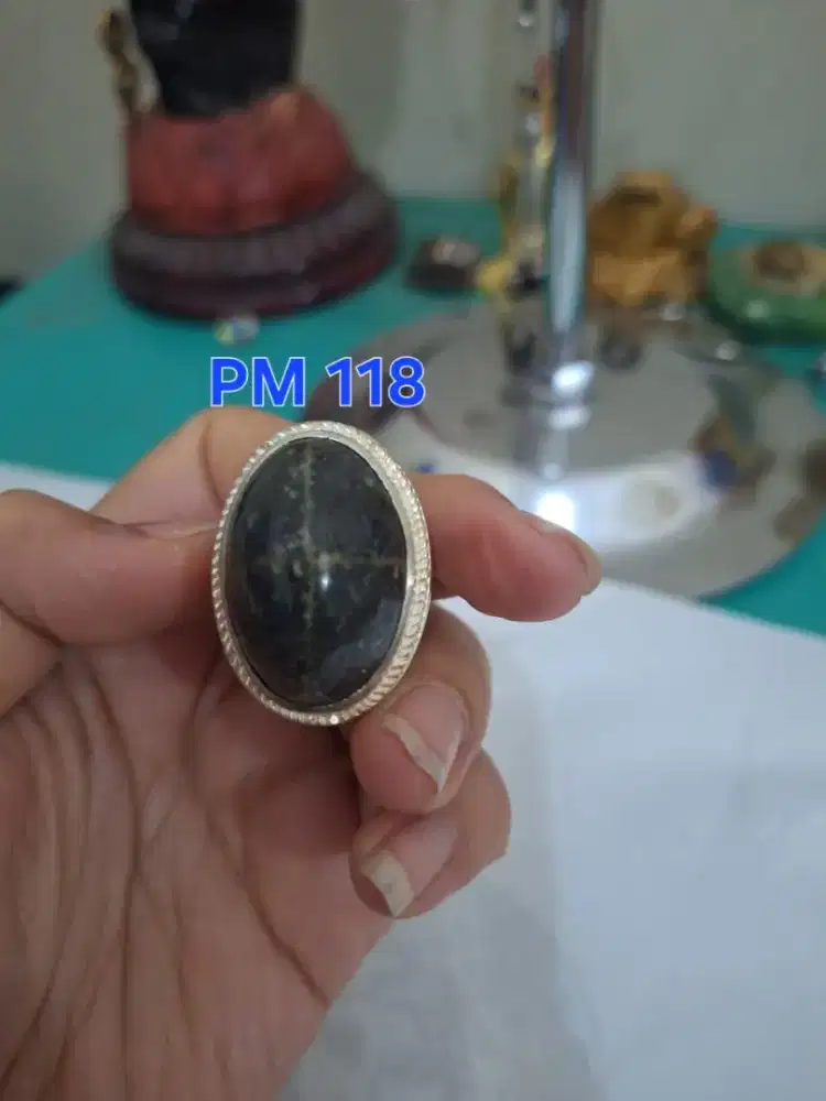 Batu cincin tapak jalak 
Hitam garis perak 
Pm 118 cincin laki laki ri