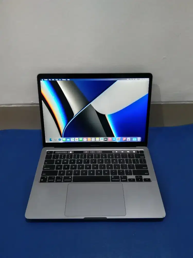 MacBook Pro m1 2020 8/256