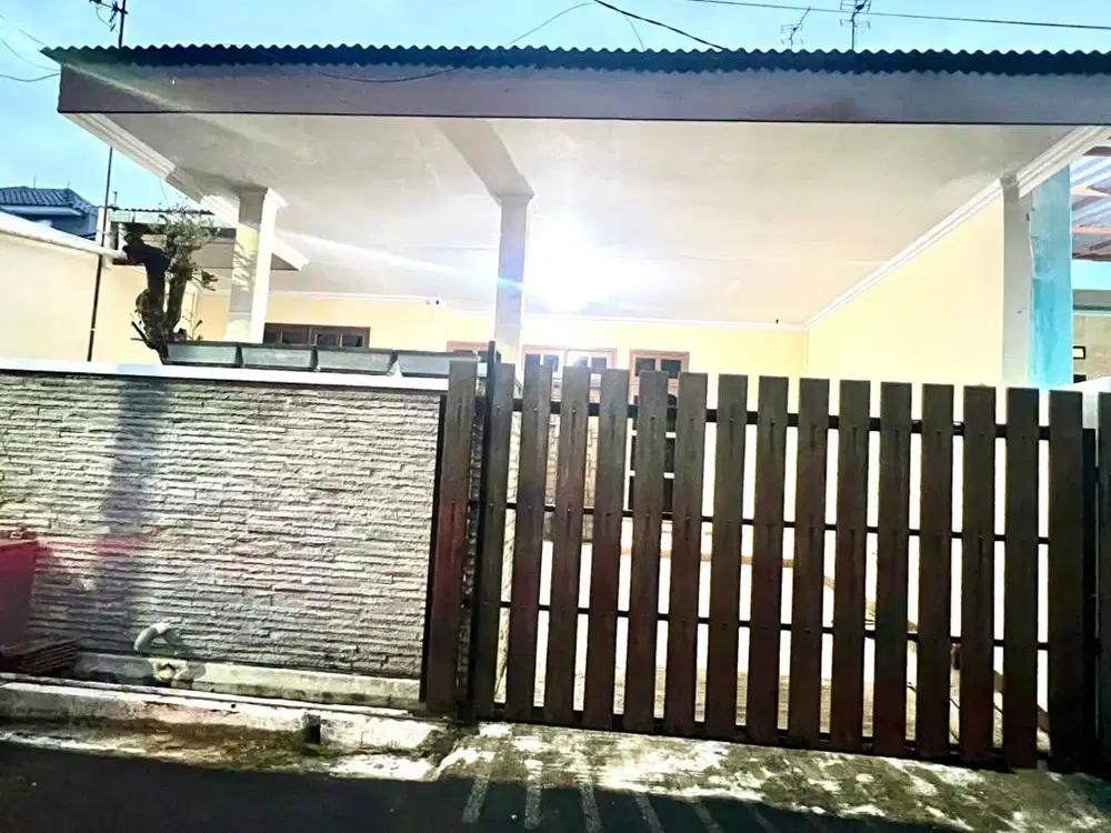 Disewakan Rumah Di Bekasi, lokasi dekat Summarecon Bekasi