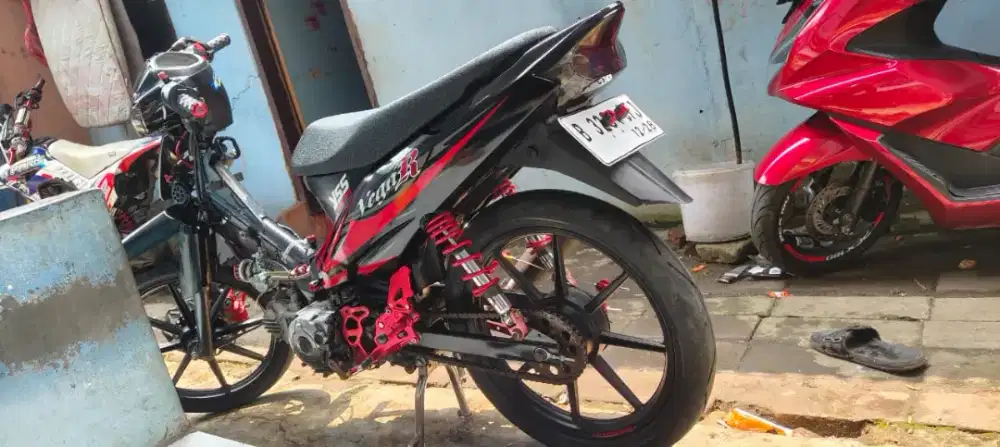 Siapa tau da yang minat motor Vega r new ss lengkap pajak pules
