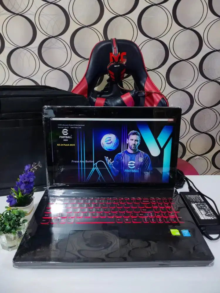 Lenovo Y410P Core i7 SSD Dual VGA Nvidia Siap Gaming