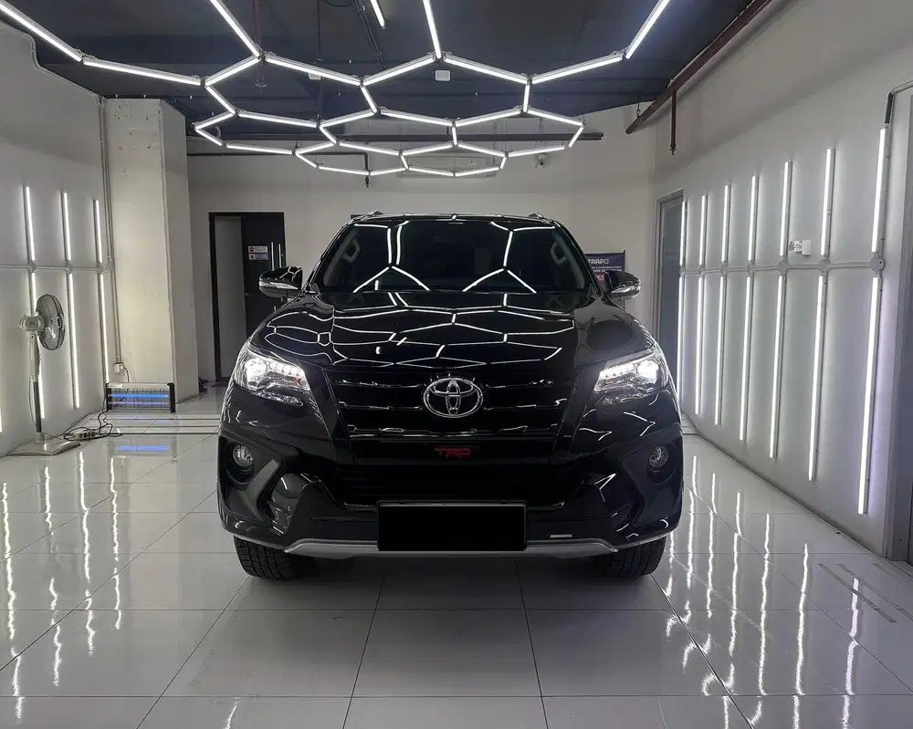 [ LOW KM 32 rb ] Fortuner VRZ TRD Sportivo 4x2 Diesel AT 2018
