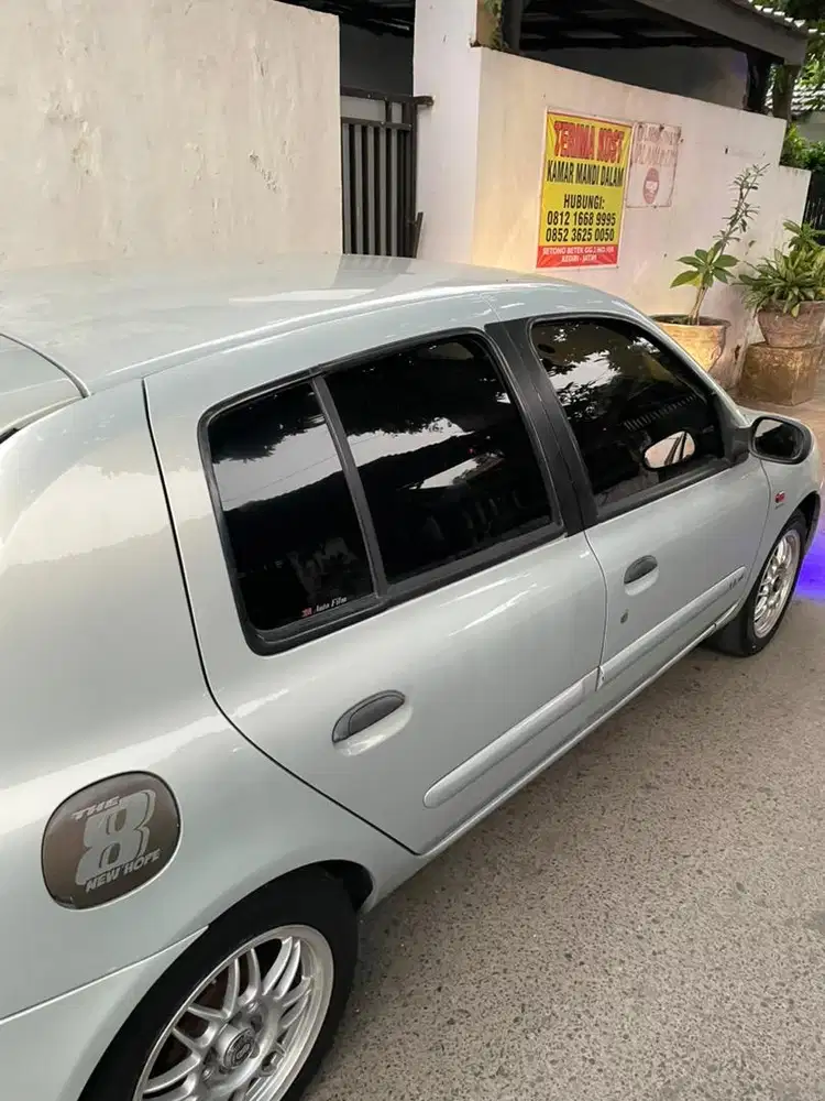 Dijual renault clio 2003 automatic