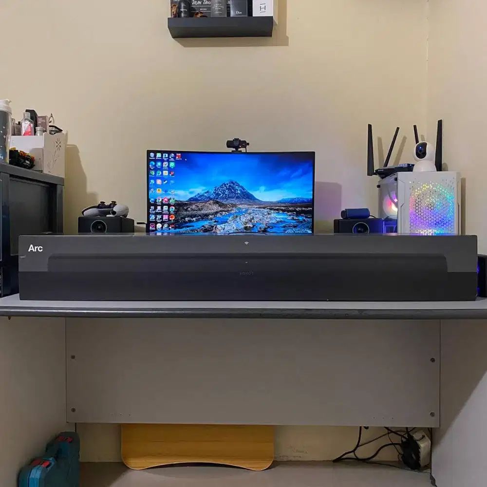 SONOS SOUNDBAR ARC NEW BNIB BLACK SEGEL