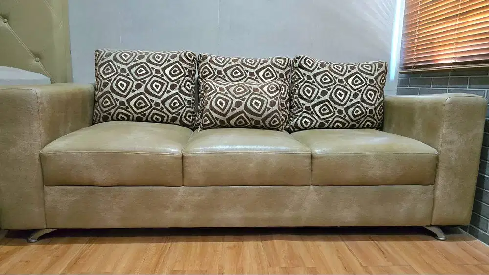 DIJUAL SOFA BAGUS & MURAH