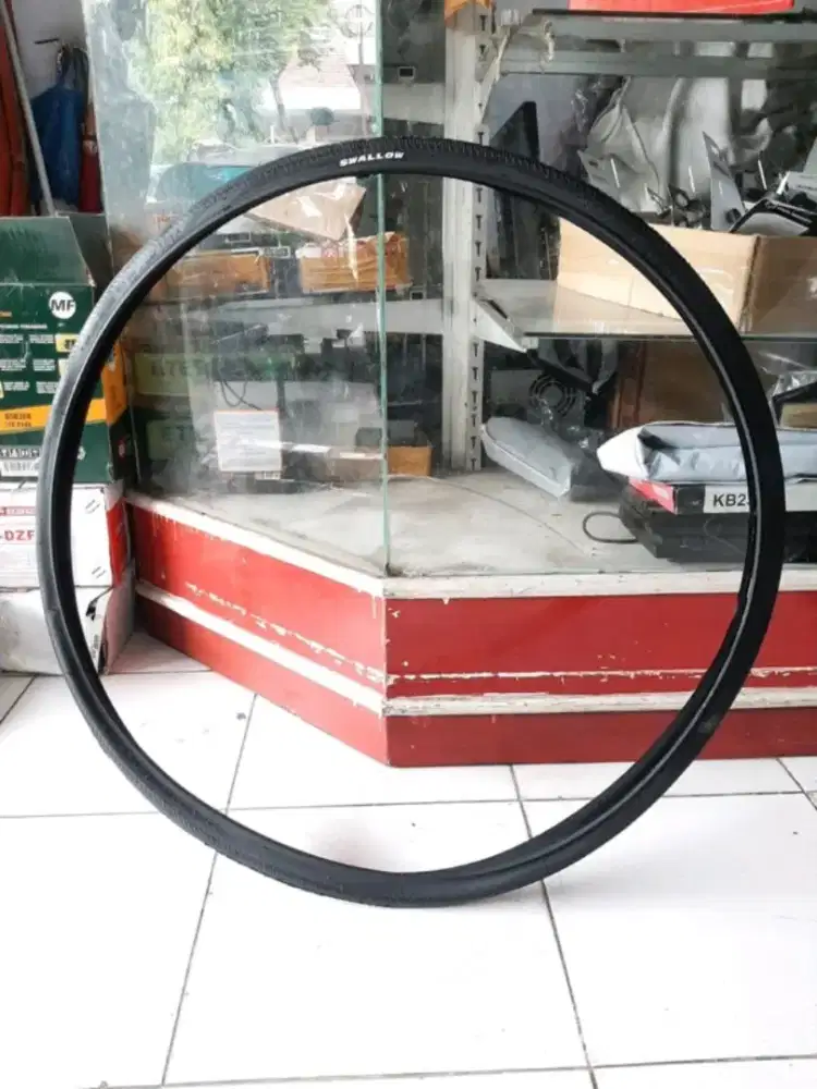 ban 700 x 23c fixie roadbike