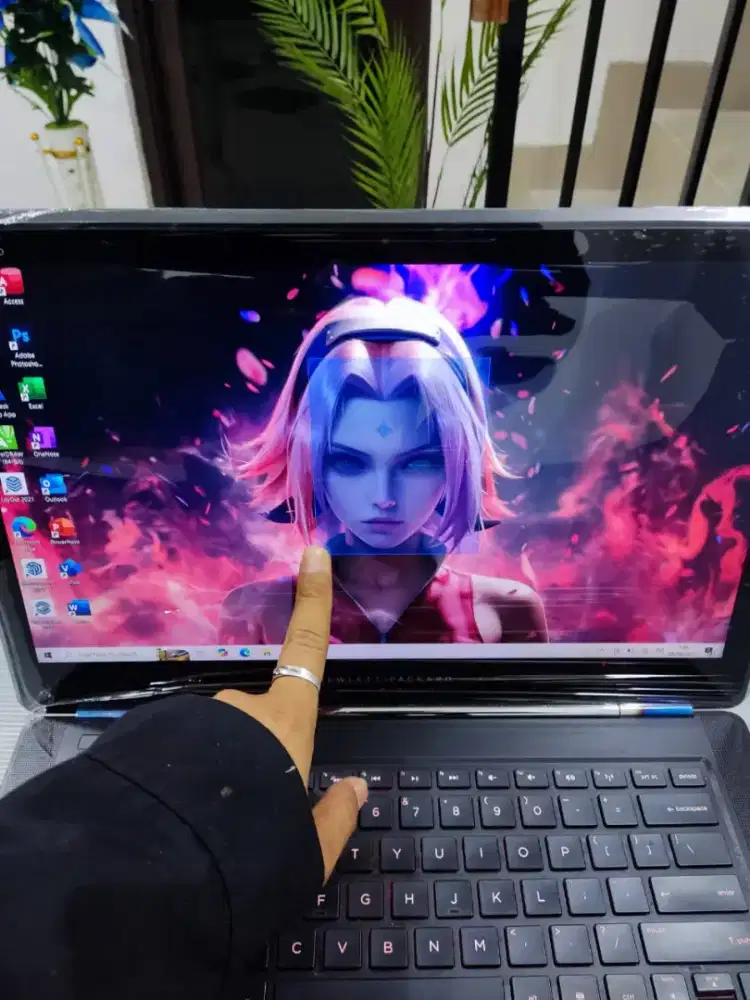 HP OMEN 15-5024Tx Layar TOUCHSCREEN  Full HD